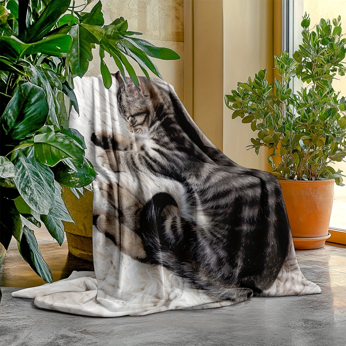 Sleeping Cat Flannel Blanket,  - Home Office Design Ideas ulasan dan harga