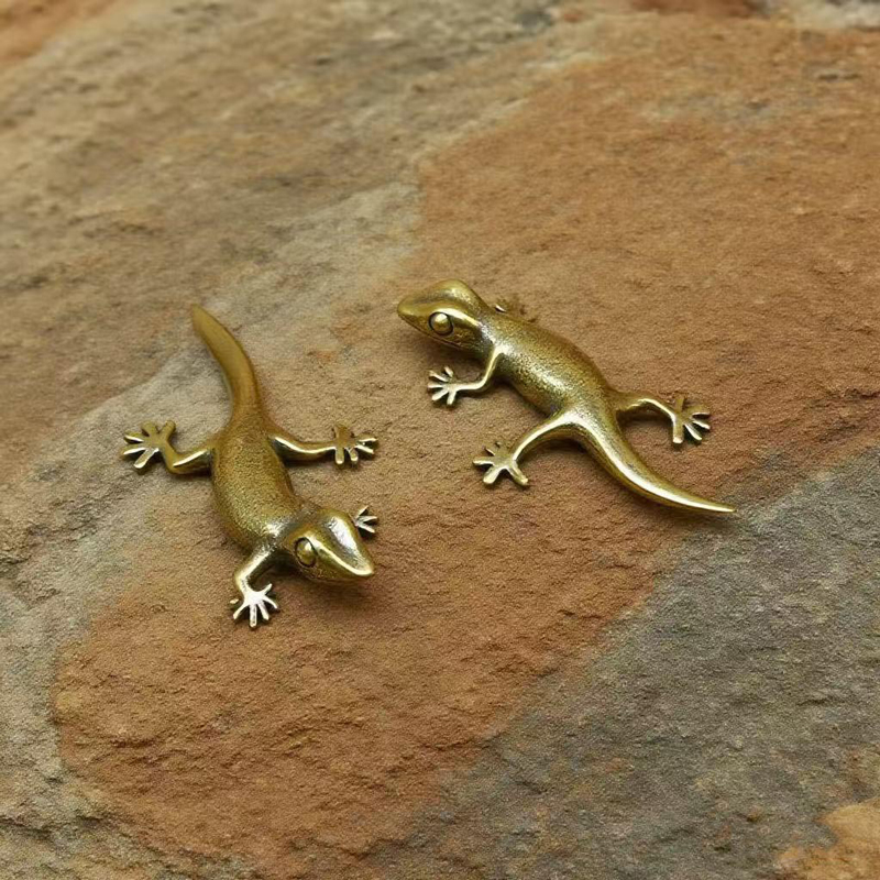 Handmade Bronze Retro Gecko Li - Home Office Gadgets ulasan dan harga